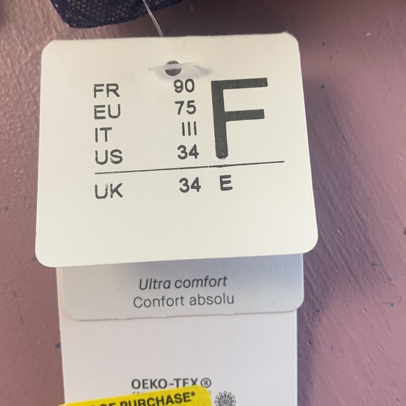 NWT Ideal Plunge T-Shirt Chantelle Bra 🌺 - Picture 6 of 8